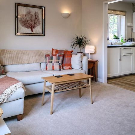 Upper Beeches Villa Oakhill ภายนอก รูปภาพ